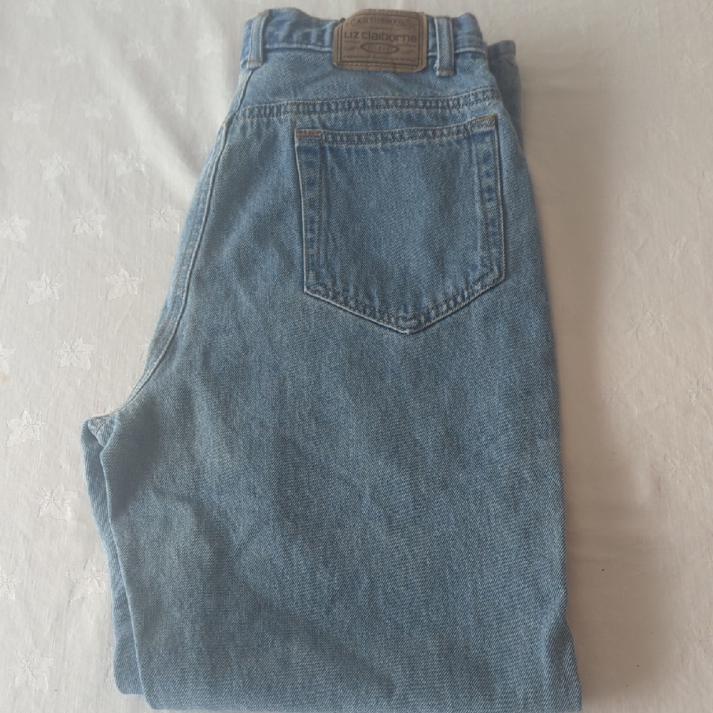 Liz Claiborne Relaxed Fit Blue Jeans